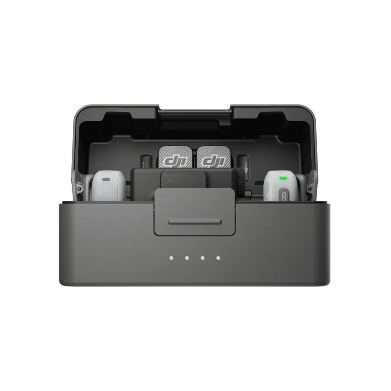 Produktbild DJI Mic Mini 2 mit zwei Sendern und Empfänger in der Ladeschale